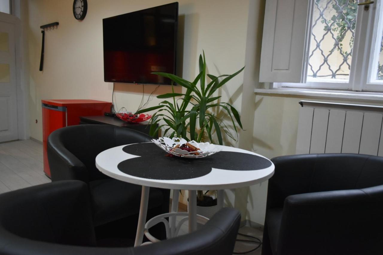 Főtér Apartmanház Szentendre Extérieur photo